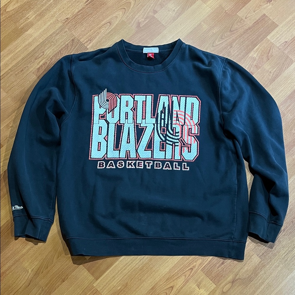 Mitchell & Ness Portland Blazers Black Crewneck Sweater